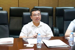 非公黨建助力民企發(fā)展 華富街道及相關(guān)領(lǐng)導(dǎo)深入調(diào)研小牛資本，共繪發(fā)展藍(lán)圖